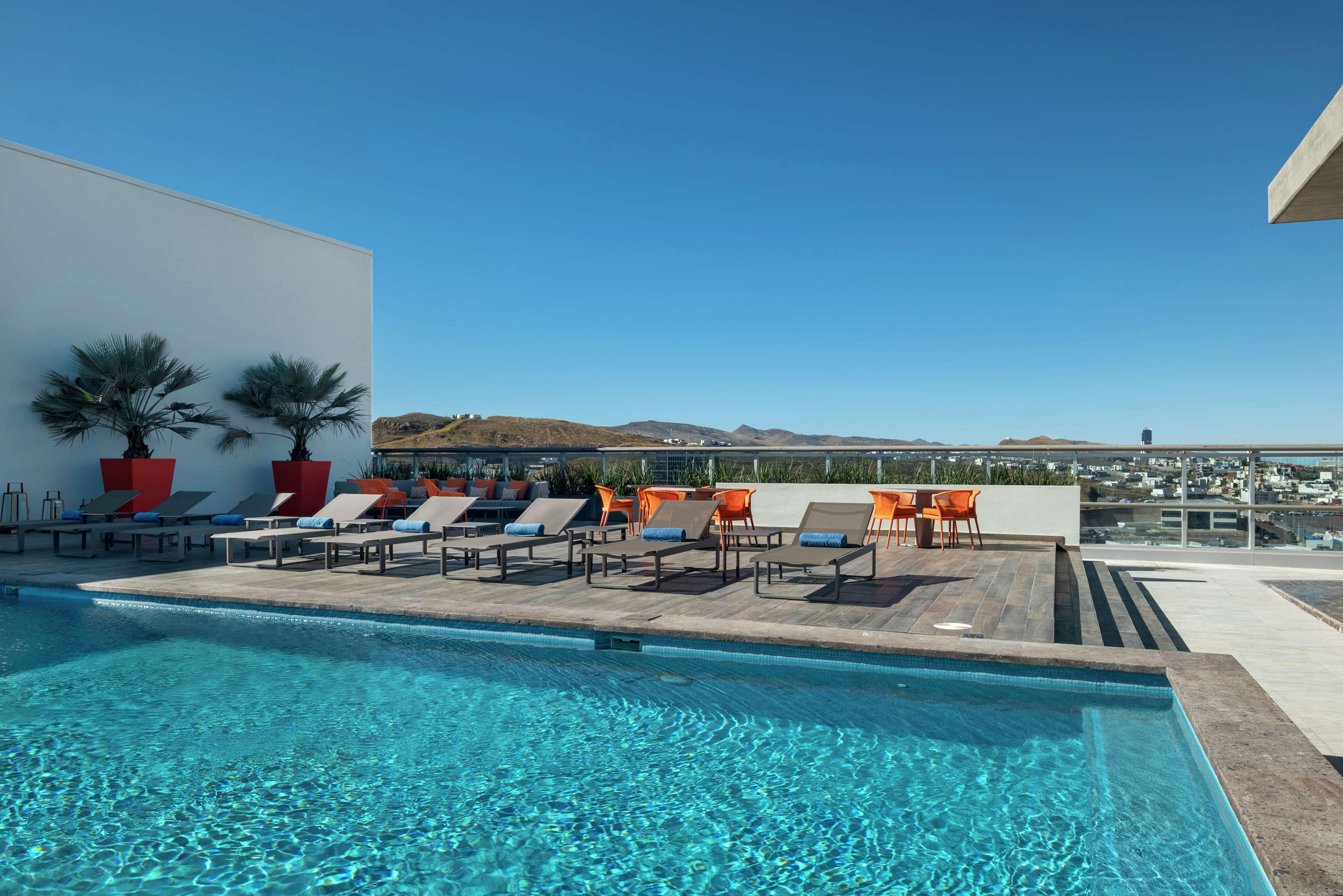 Hilton Garden Inn Chihuahua Exterior photo