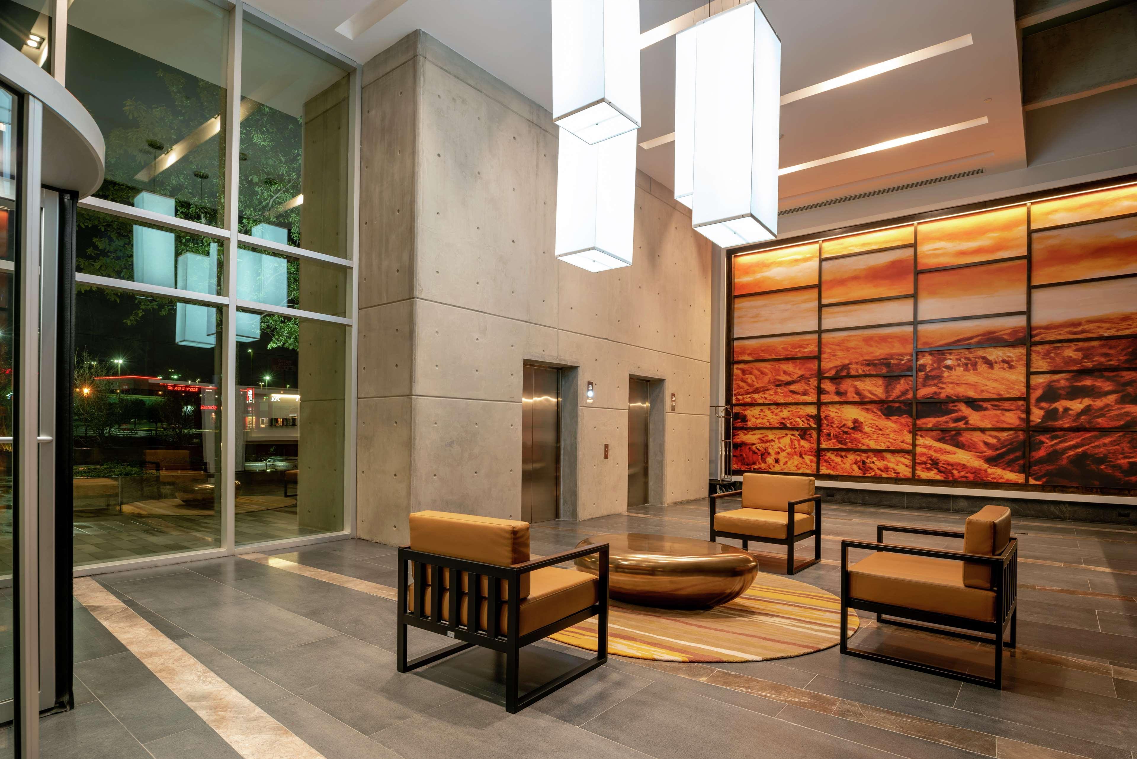 Hilton Garden Inn Chihuahua Exterior photo