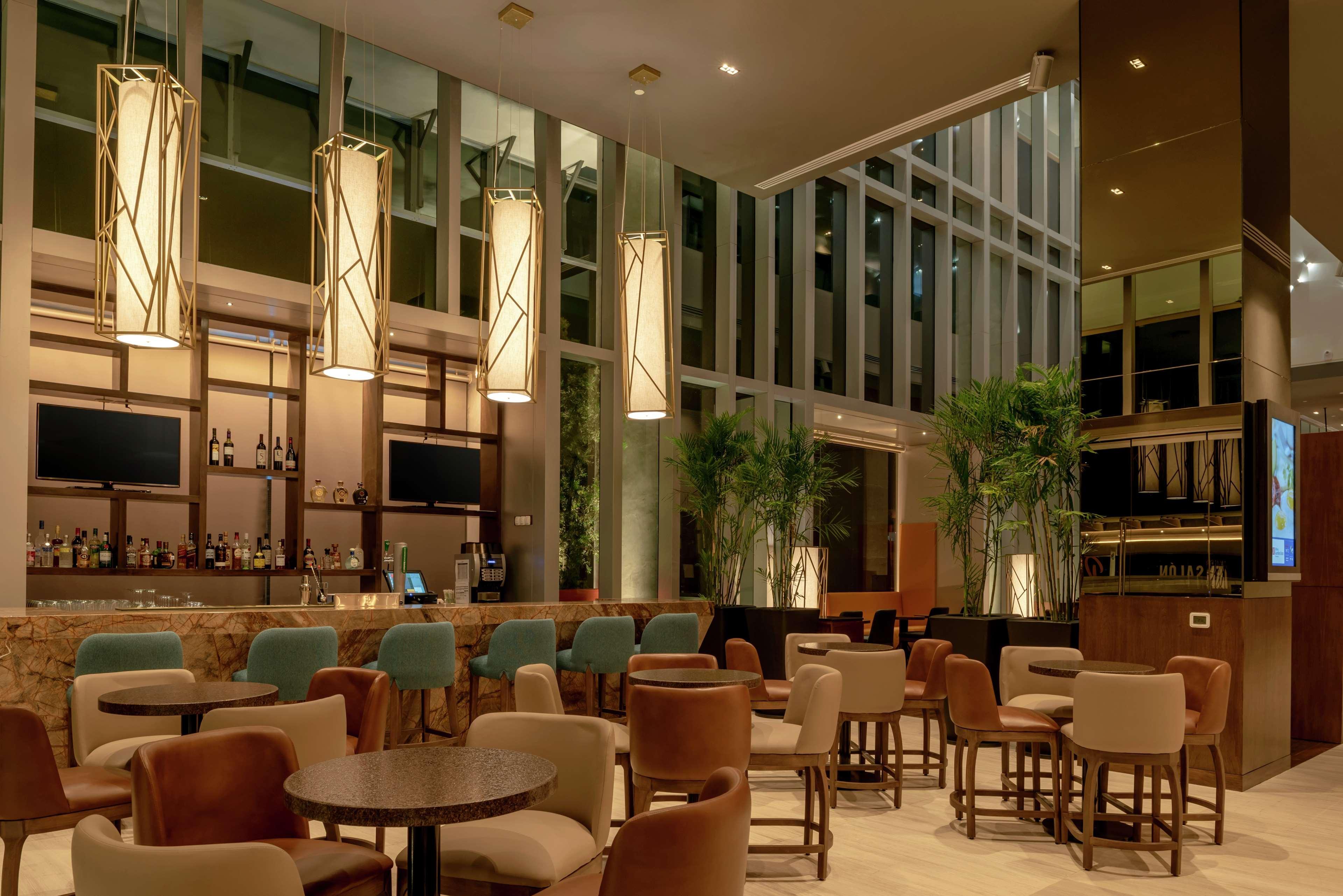 Hilton Garden Inn Chihuahua Exterior photo